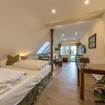 بيت ضيافة Gaestehaus Bergfalke ارنشوب
