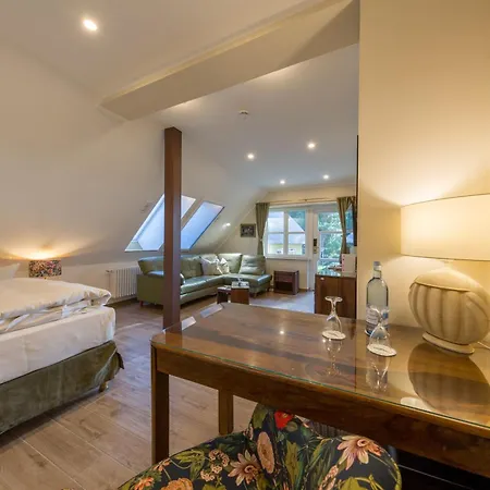 Gaestehaus Bergfalken Guest house